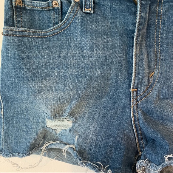 Levi’s Denim Jean Distressed shorts size 25 women’s Blue Summer - Picture 5 of 12